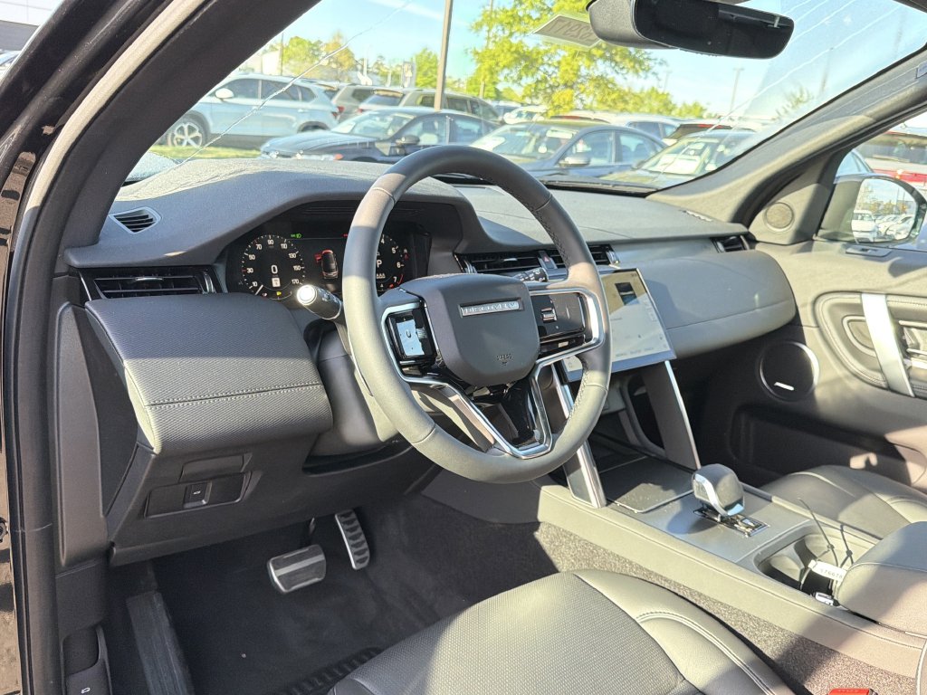 2026 Land Rover Discovery Sport Landmark - Photo 10