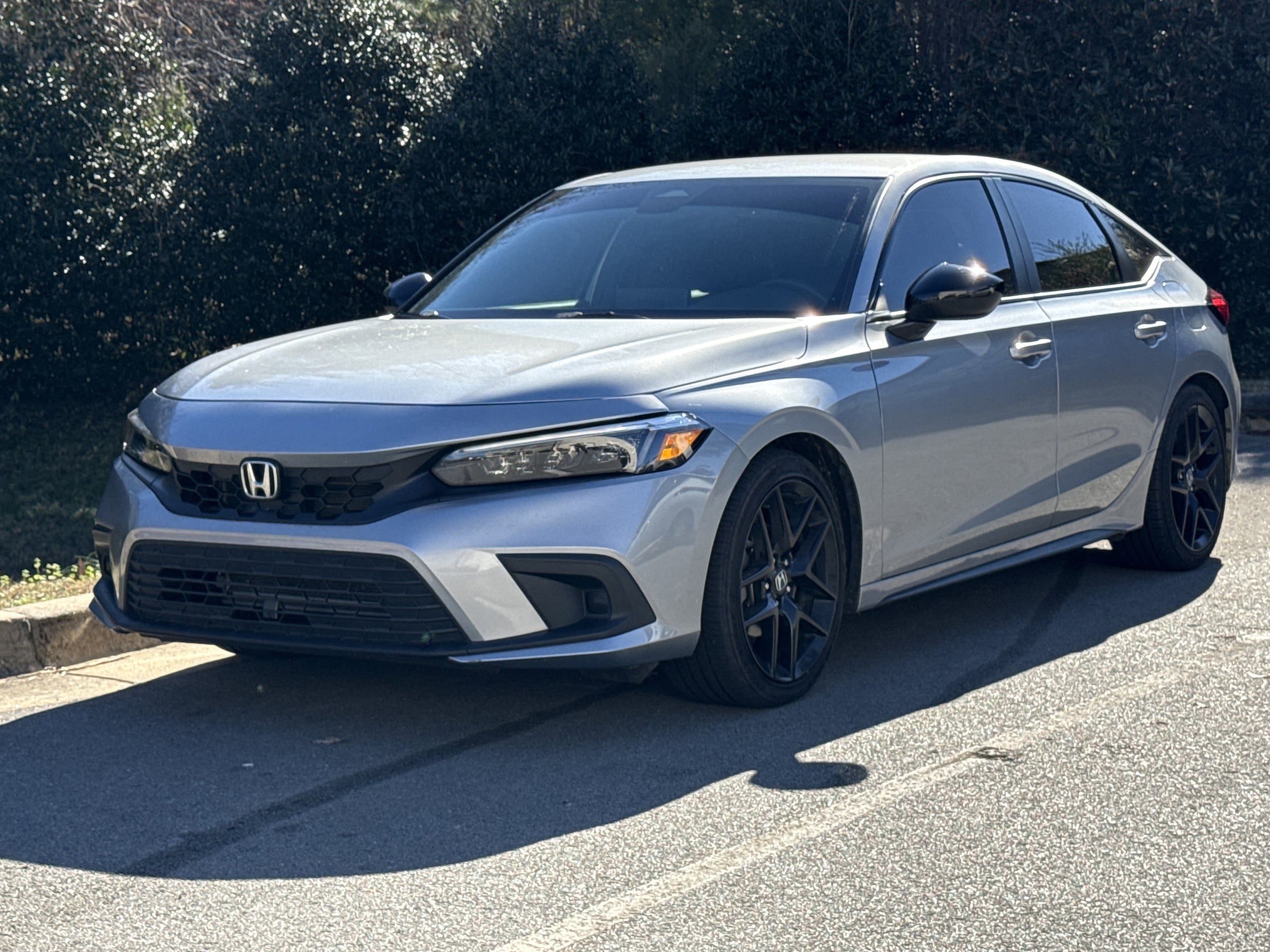 2023 Honda Civic Hatchback Sport's photo