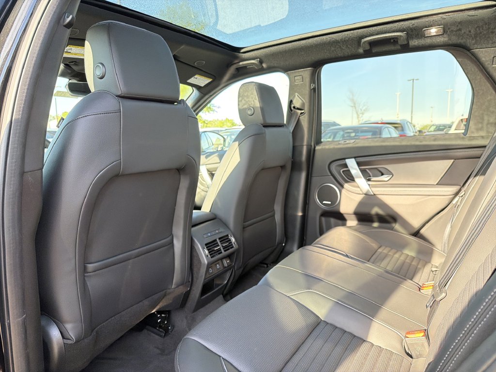2026 Land Rover Discovery Sport Landmark - Photo 11