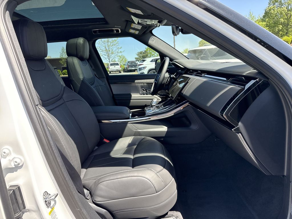 2025 Land Rover Range Rover Sport Dynamic SE - Photo 18