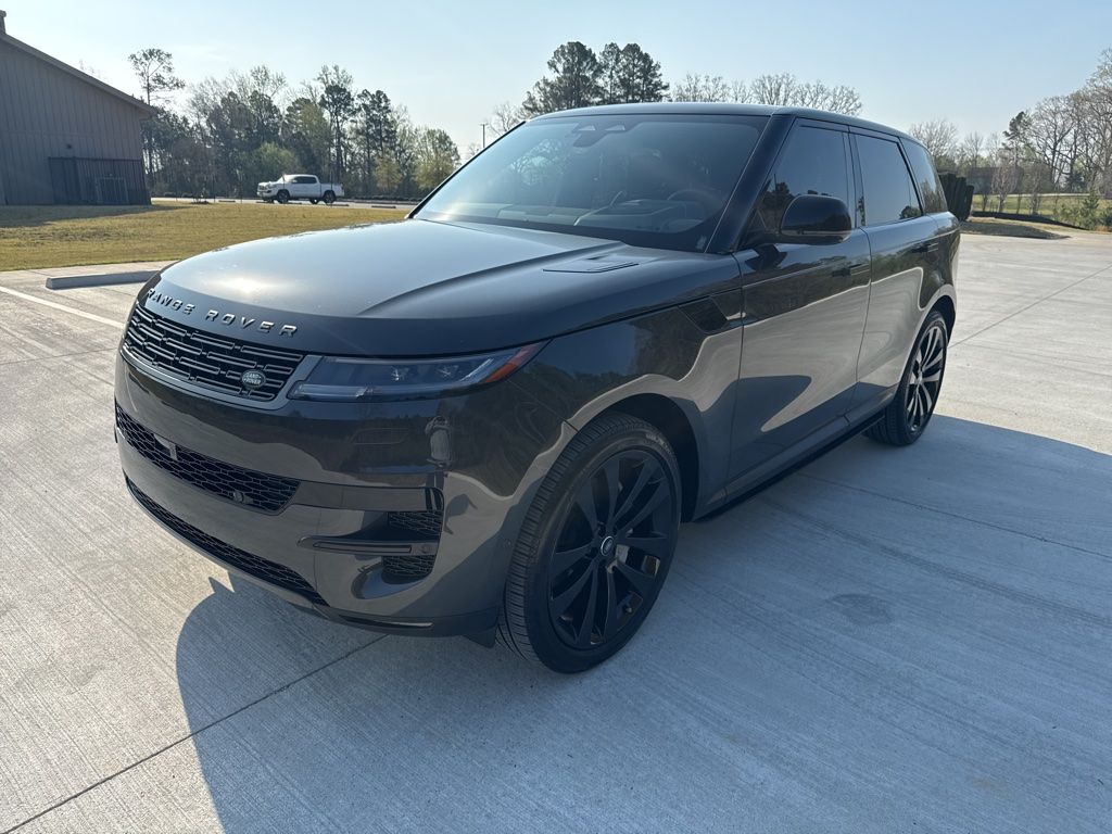 2025 Land Rover Range Rover Sport SE