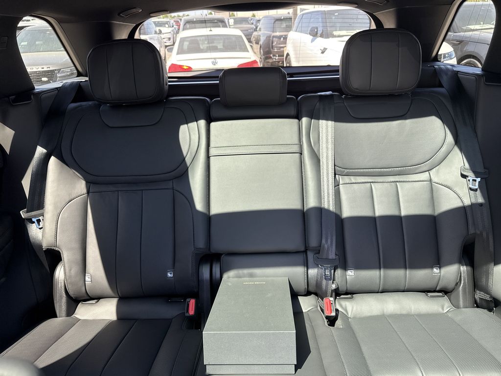 2025 Land Rover Range Rover Sport Dynamic SE - Photo 29