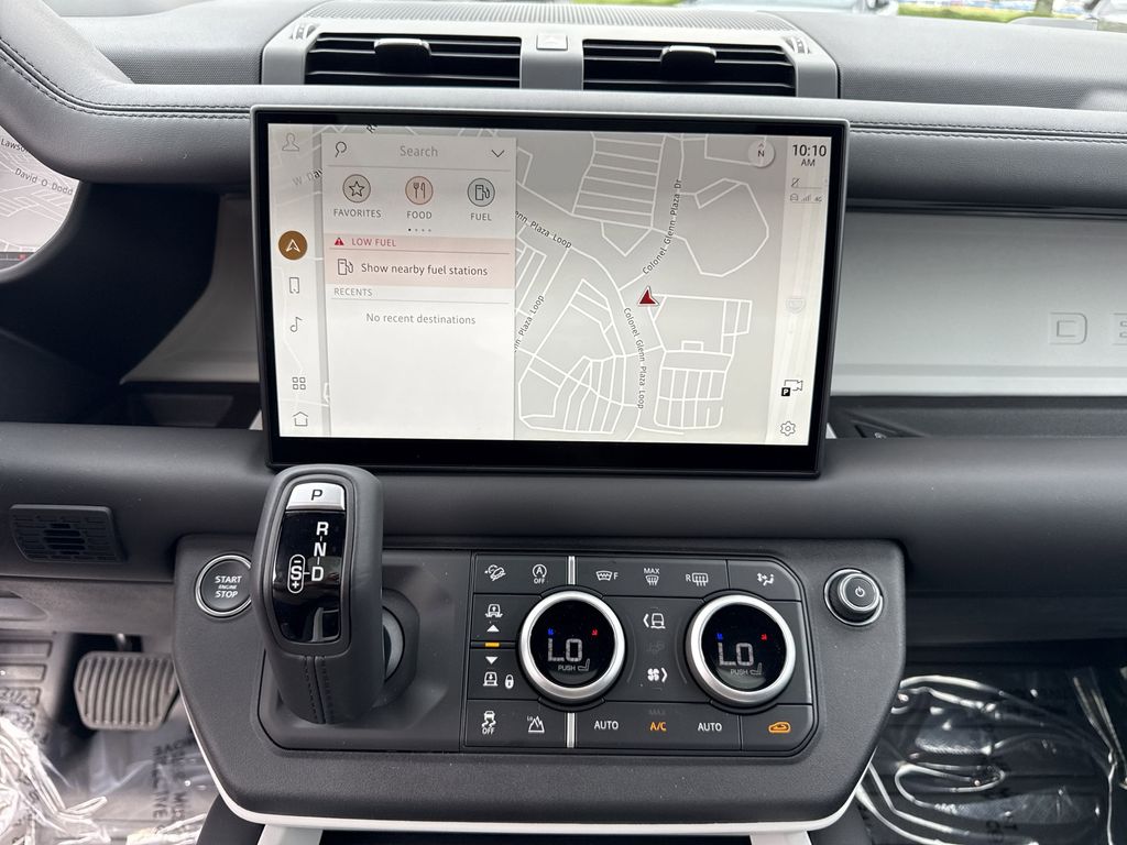 2025 Land Rover Defender X-Dynamic SE - Photo 29