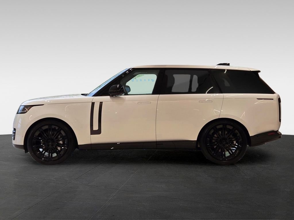 New 2026 Land Rover Range Rover SE SUV