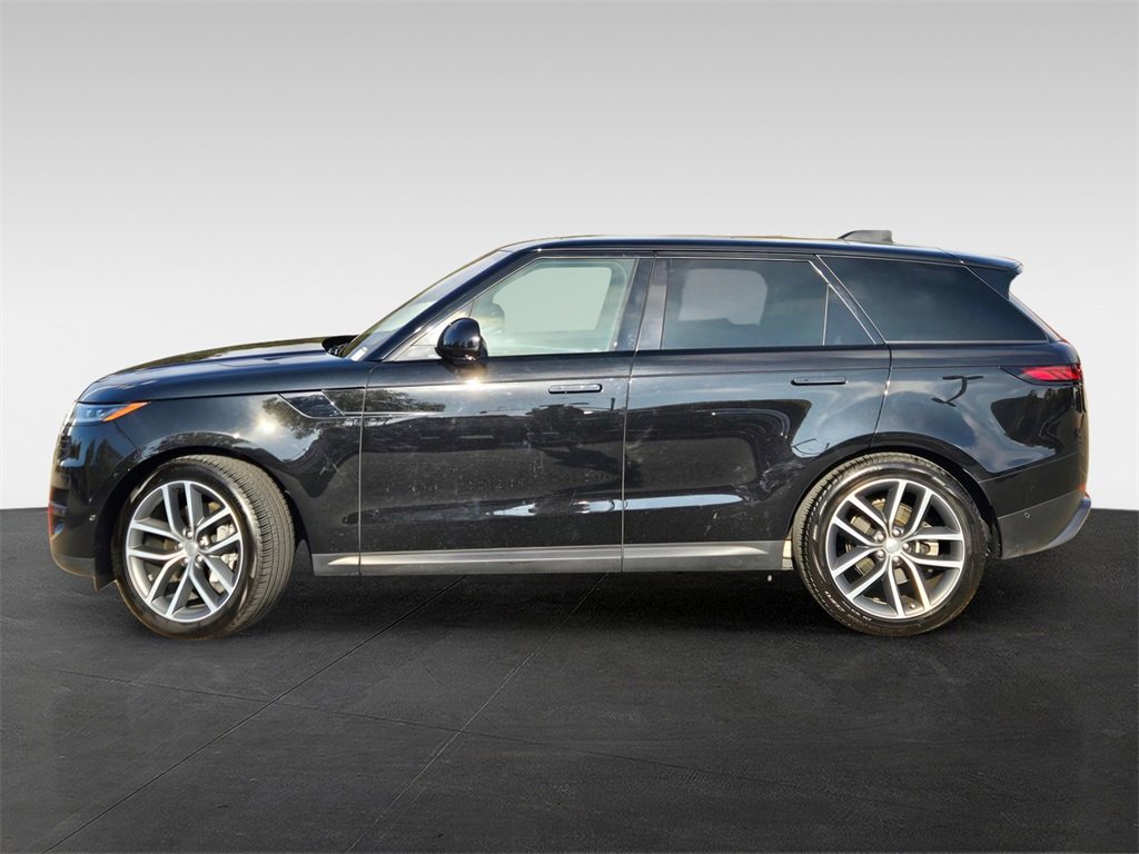 2023 Land Rover Range Rover Sport SE photo 3