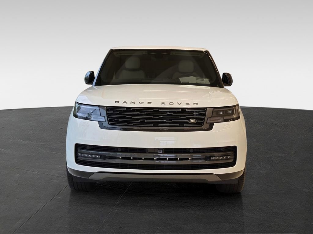New 2026 Land Rover Range Rover SE SUV