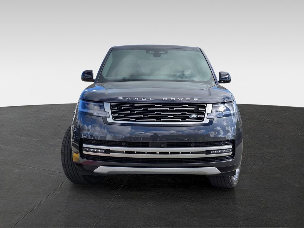 New 2026 Land Rover Range Rover Plug-In Hybrid SE SUV