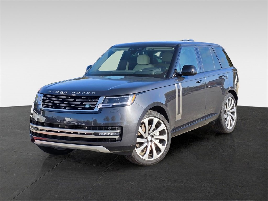 2025 Land Rover Range Rover SE's photo