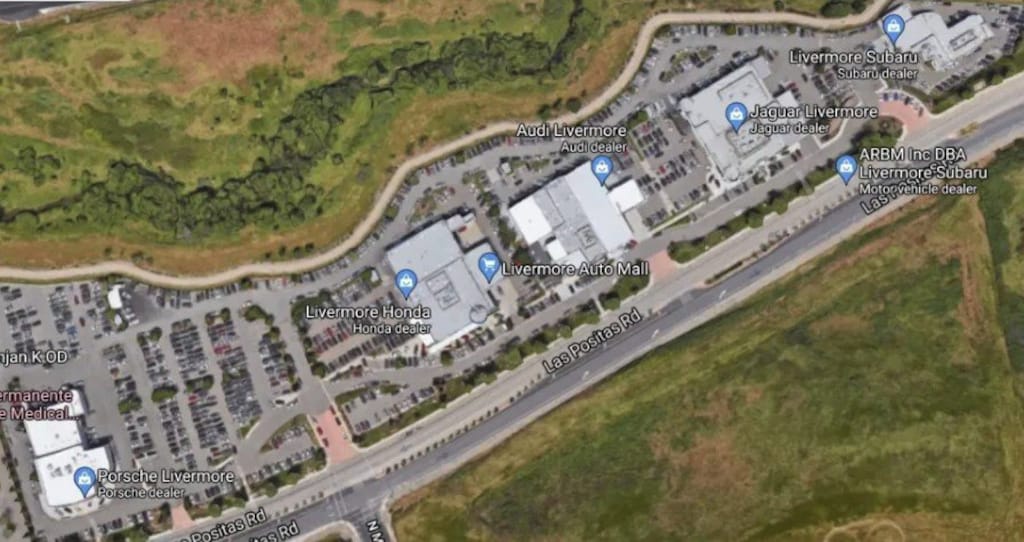 Used 2024 Land Rover Defender X-Dynamic SE SUV