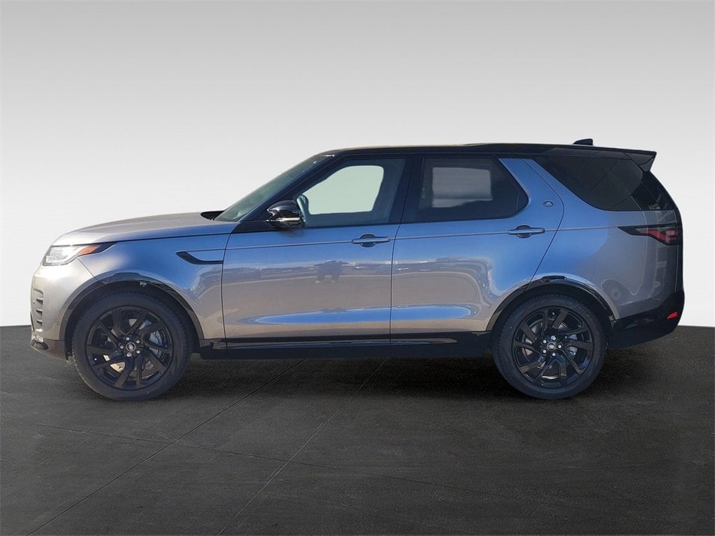 New 2025 Land Rover Discovery Dynamic SE 300PS Auto SUV