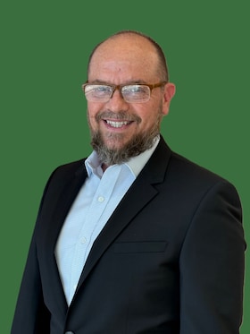 Staff member Jose Velazquez from ID_21531f