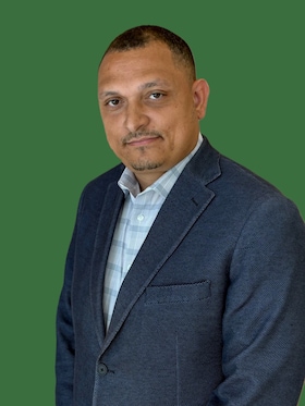 Staff member Seth Frigo from ID_9be6f2