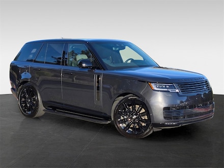 2024 Land Rover Range Rover SV SUV