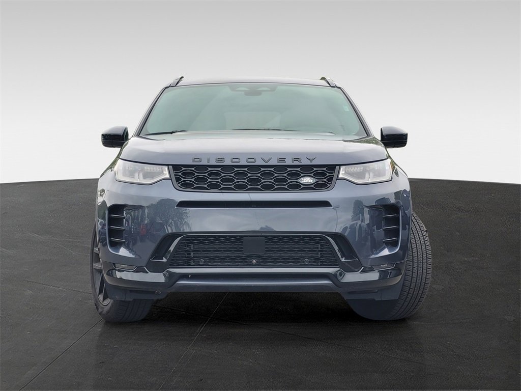 2024 Land Rover Discovery Sport Dynamic SE photo 2