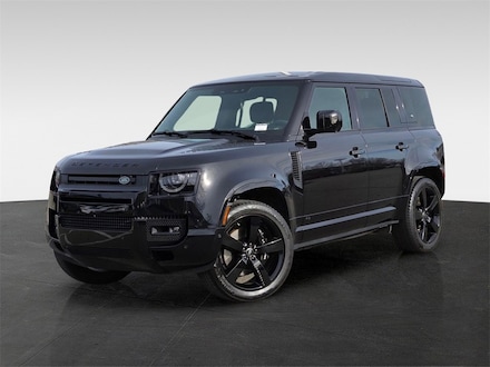 2024 Land Rover Defender V8 SUV