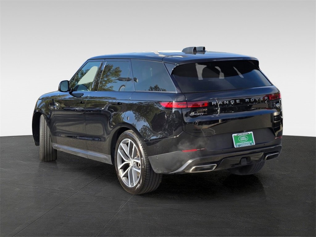 2023 Land Rover Range Rover Sport SE photo 4