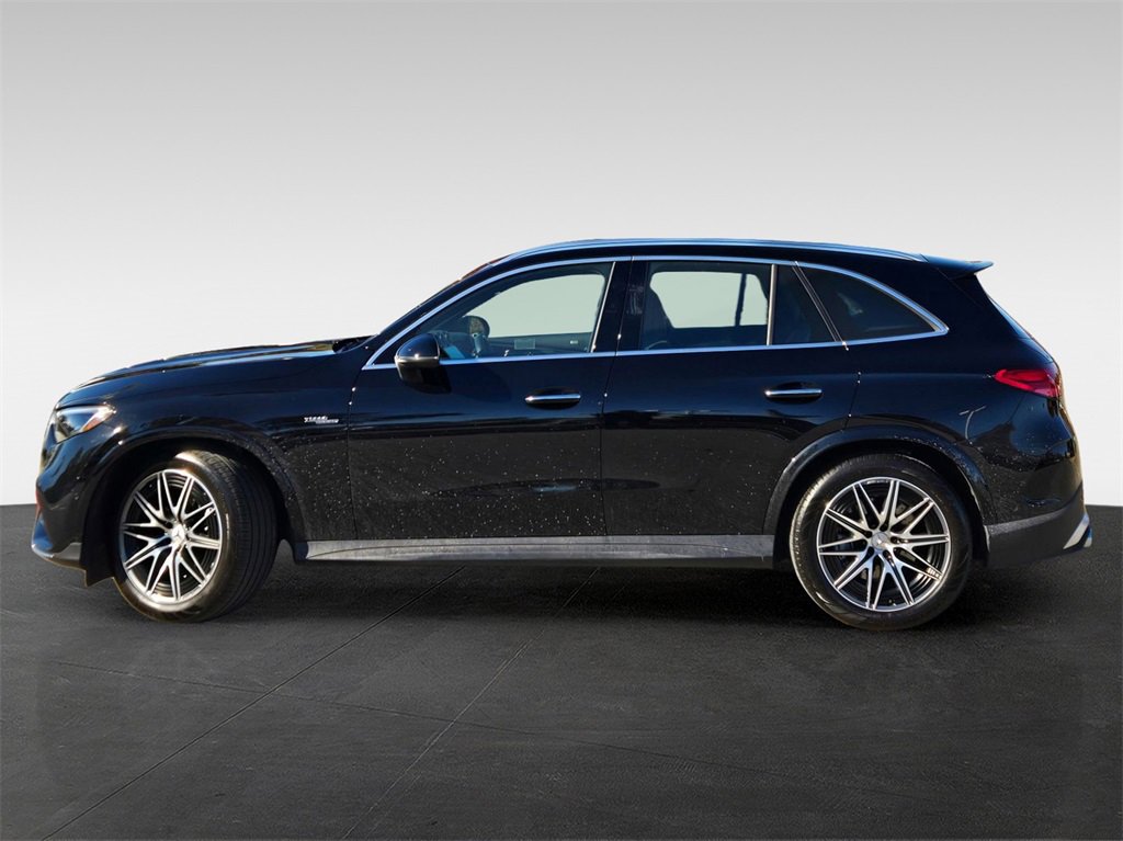 2025 Mercedes Benz GLC AMG 43 photo 3