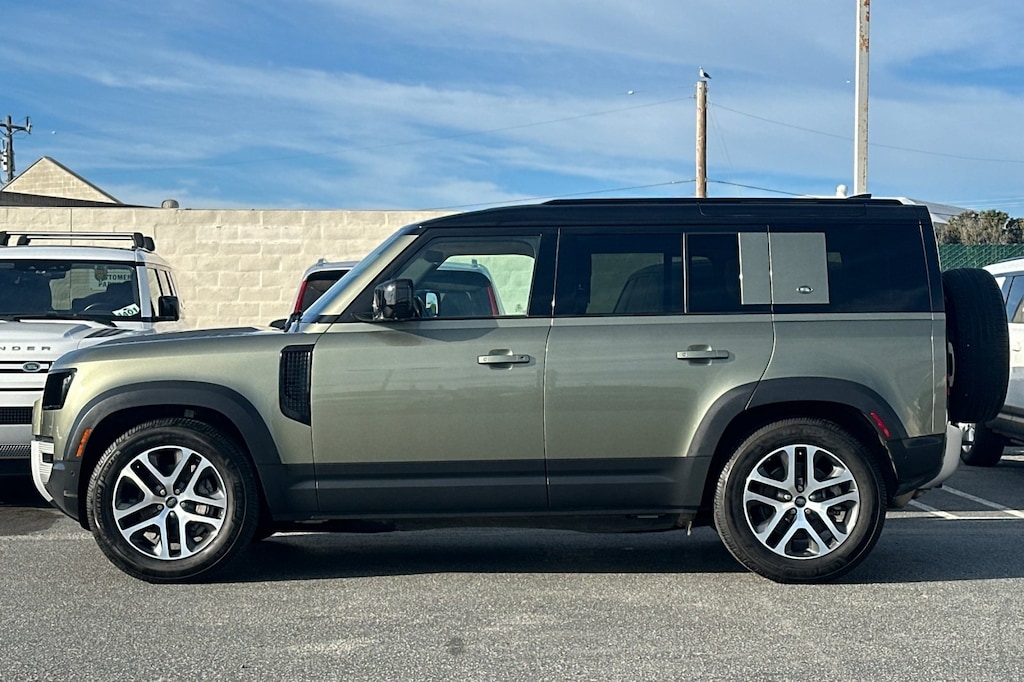 Used 2023 Land Rover Defender 110 SE SUV