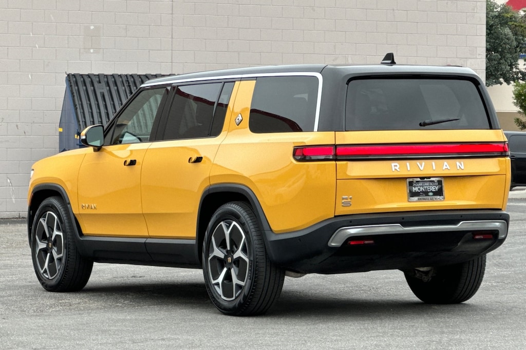 Used 2023 Rivian R1S Adventure SUV