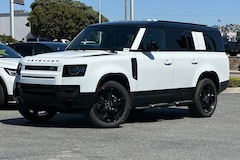2025 Land Rover Defender 130 X-Dynamic SE SUV