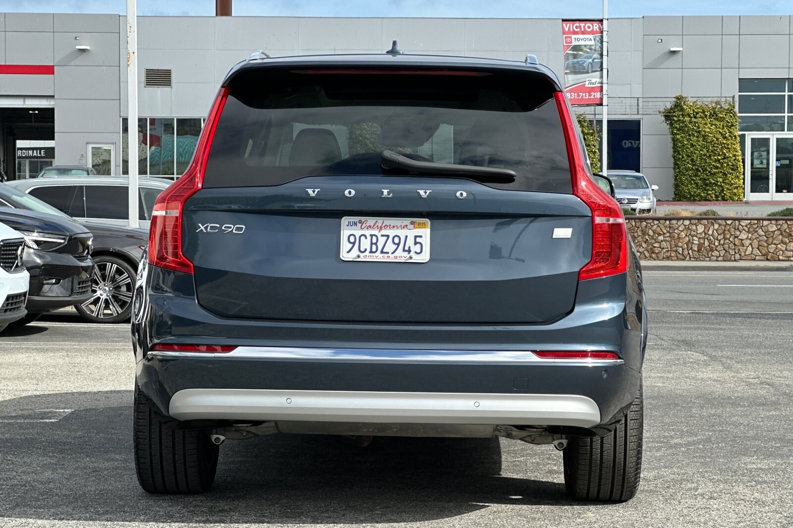 2022 Volvo XC90 Recharge T8 Inscription Expression photo 3