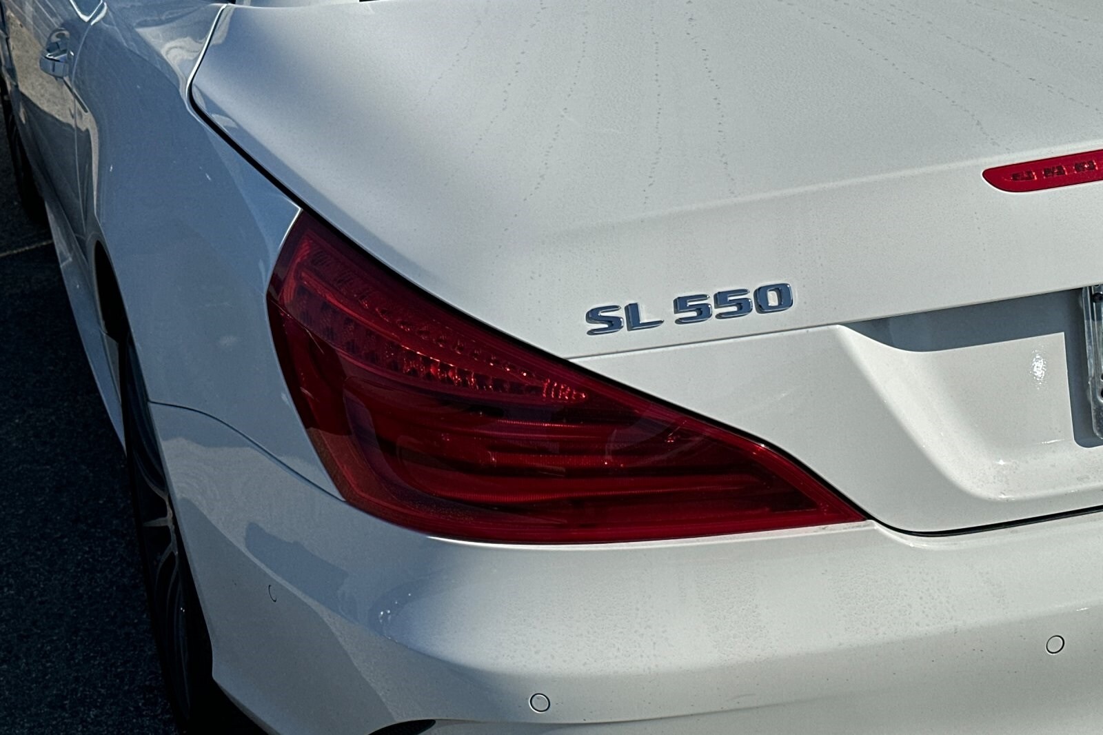 2017 Mercedes Benz SL 550 photo 3