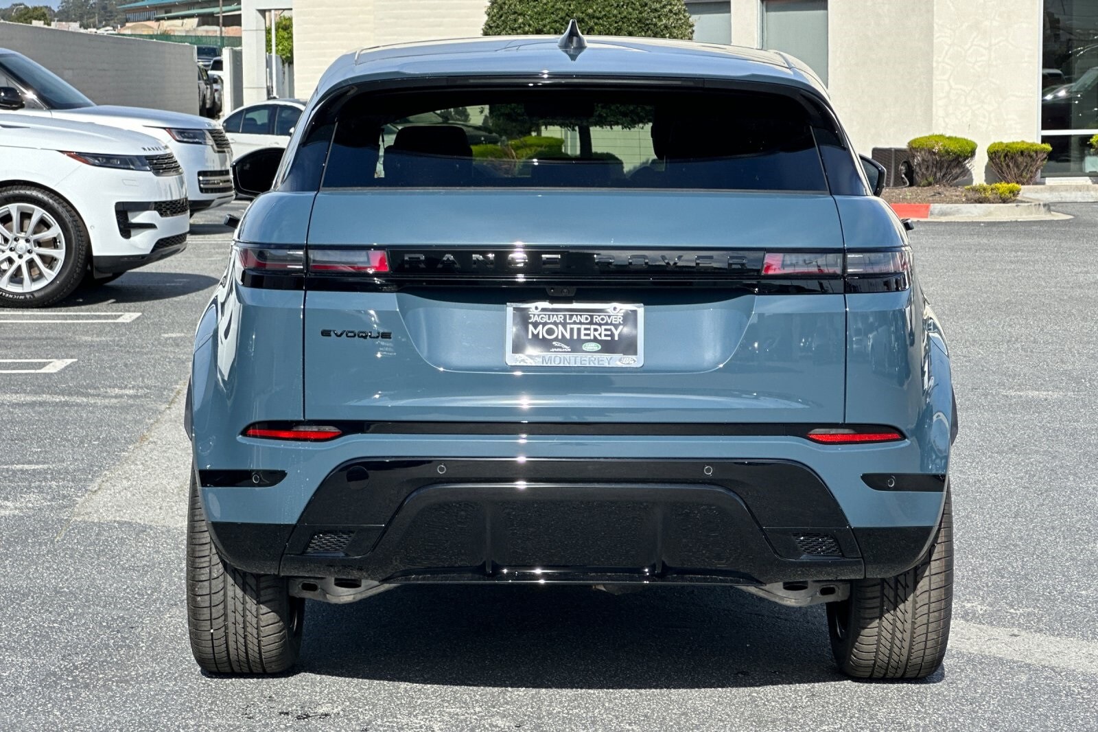 2024 Land Rover Range Rover Evoque photo 4