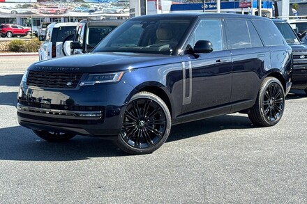 2025 Land Rover Range Rover SE SUV
