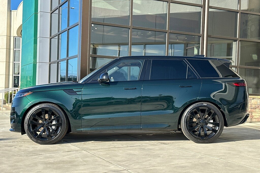 New 2026 Land Rover Range Rover Sport Dynamic SE 400PS SUV