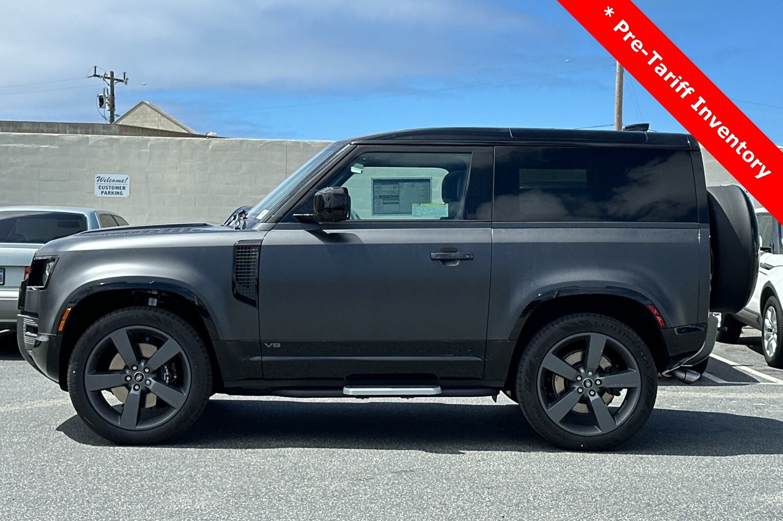 2024 Land Rover Defender 90 Carpathian Edition photo 2