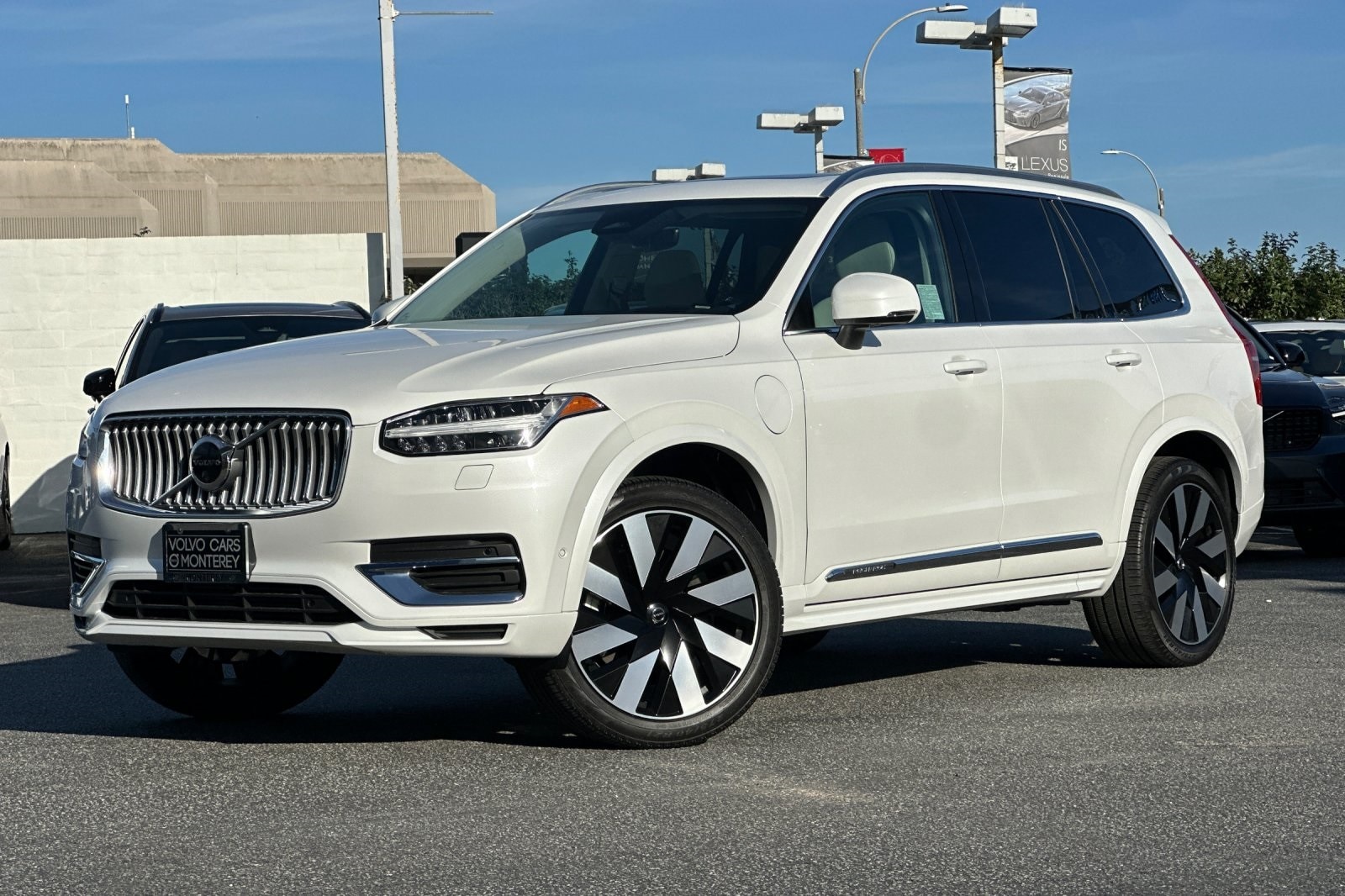 2023 Volvo XC90 Ultimate's photo