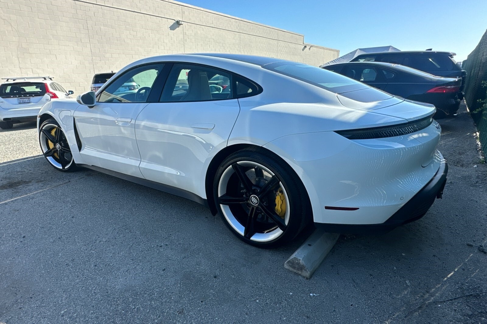 2021 Porsche Taycan 4S photo 2