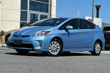 2013 Toyota Prius Plug-in Base Hatchback