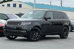 2025 Land Rover Range Rover SE SUV