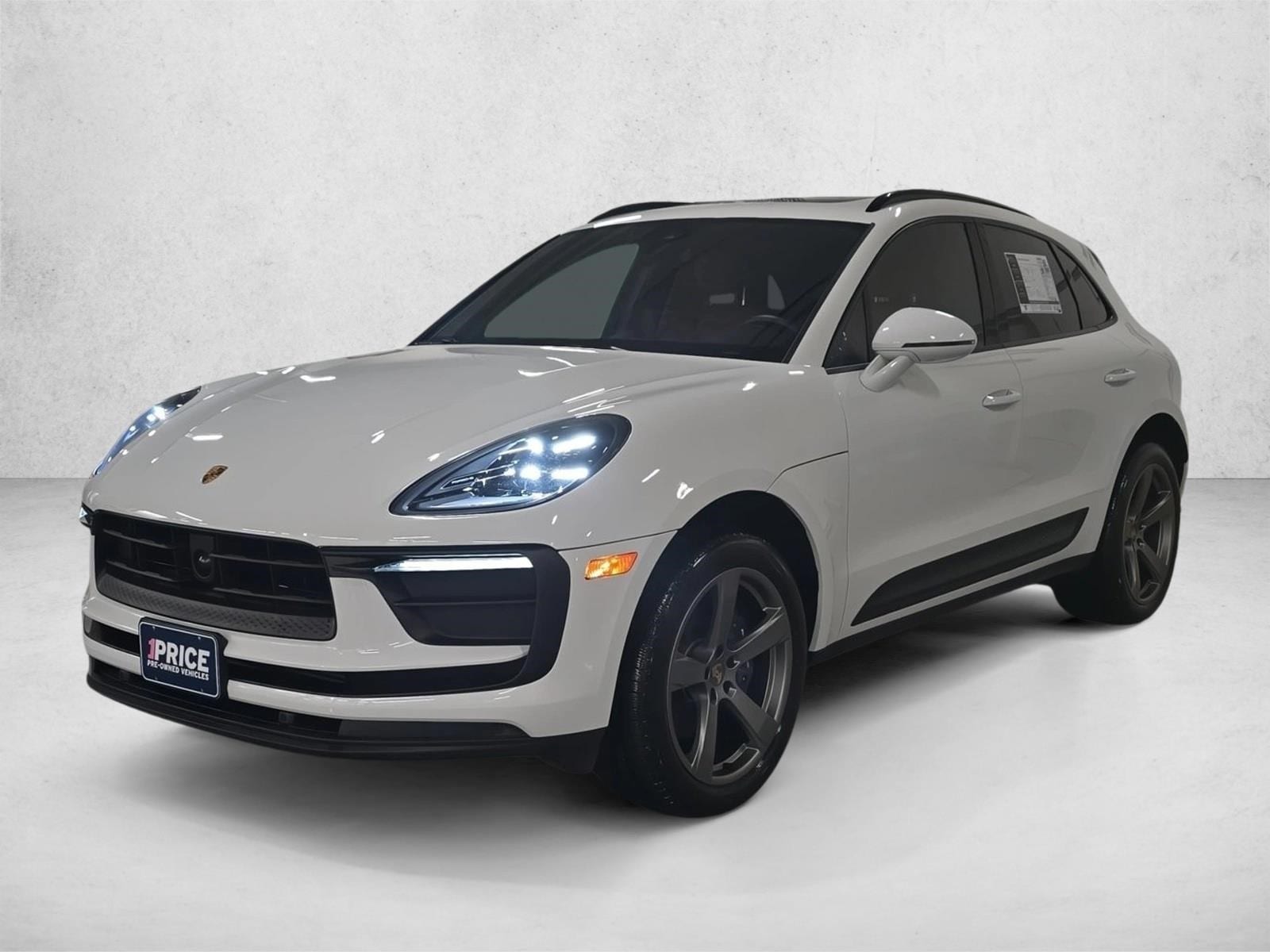 2024 Porsche Macan T