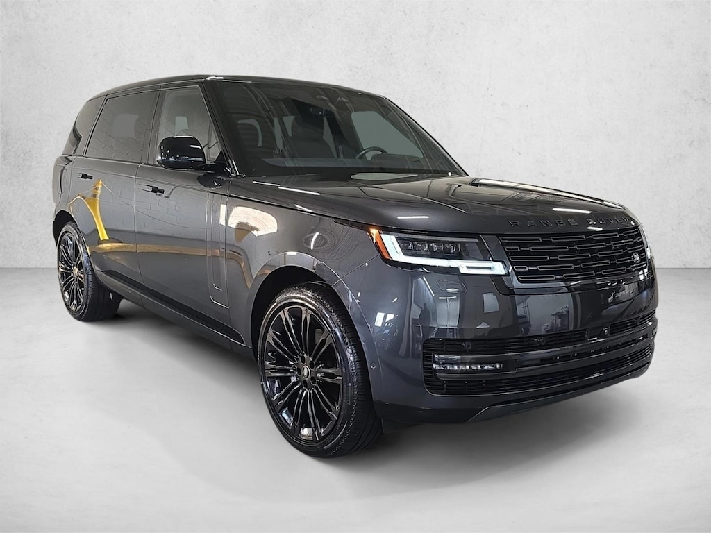 New 2025 Land Rover Range Rover SE Sport Utility