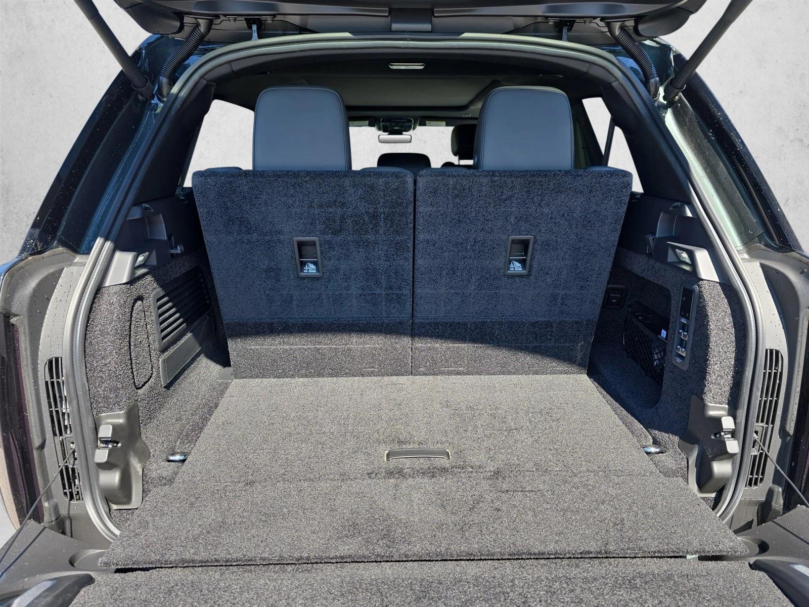 2026 Land Rover Range Rover SE - Photo 13