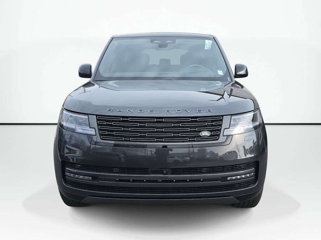 New 2025 Land Rover Range Rover SE Sport Utility