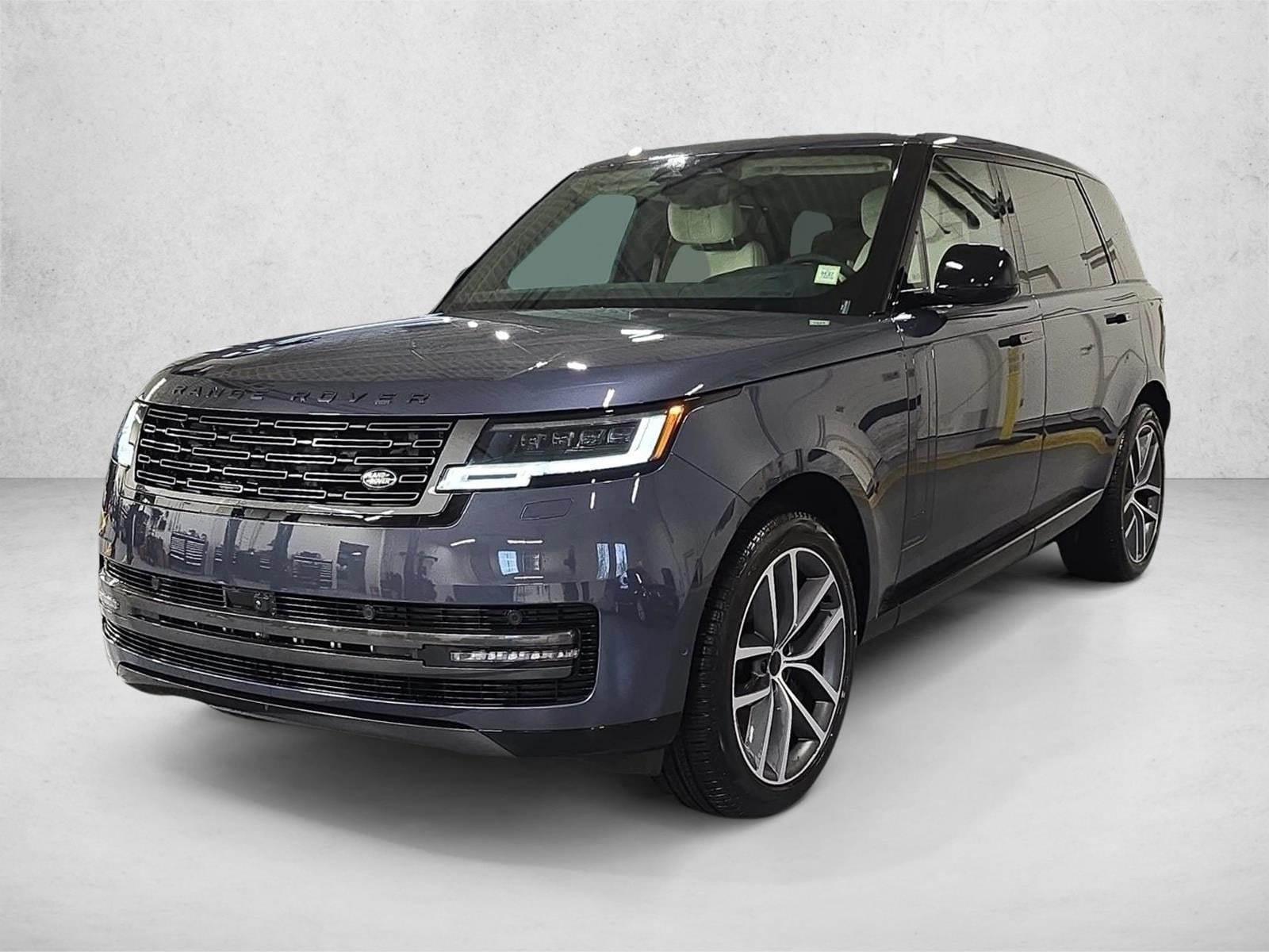 2026 Land Rover Range Rover 4.4 Autobiography LWB 5's photo