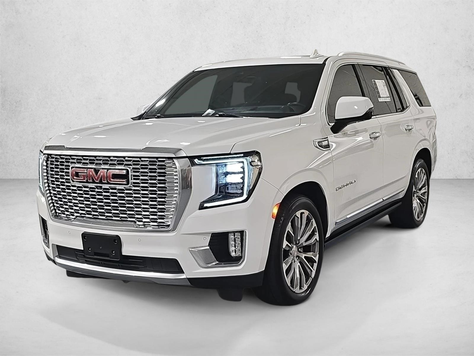 2021 GMC Yukon Denali's photo