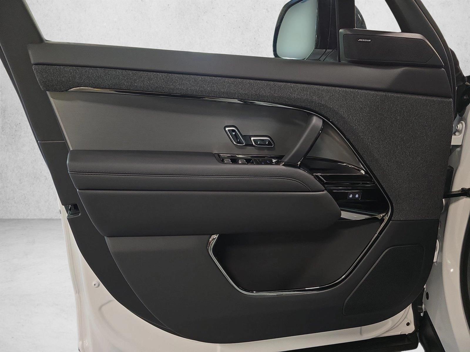 2026 Land Rover Range Rover Sport SE - Photo 26