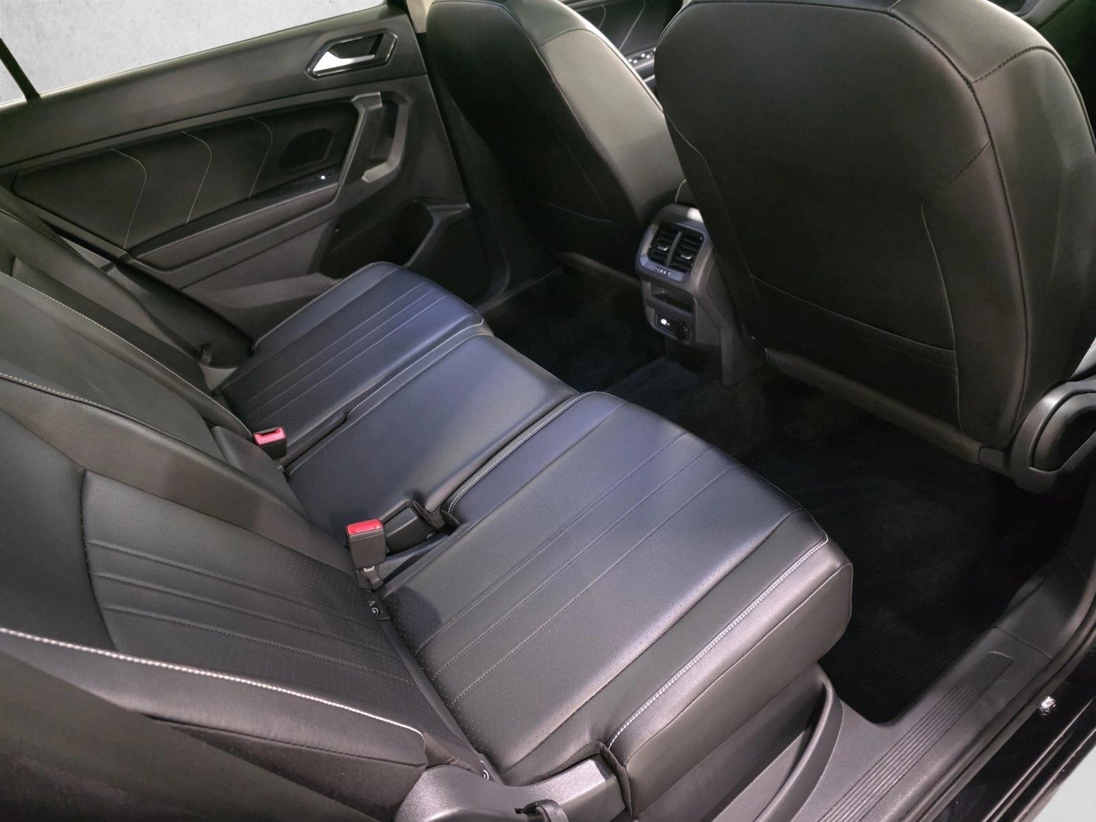 2024 Volkswagen Tiguan SE - Photo 11