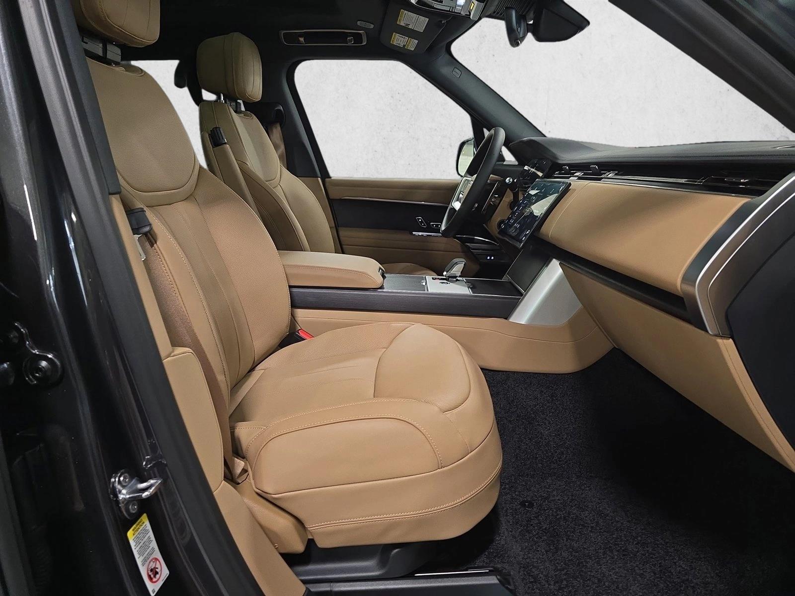 2026 Land Rover Range Rover SE - Photo 10