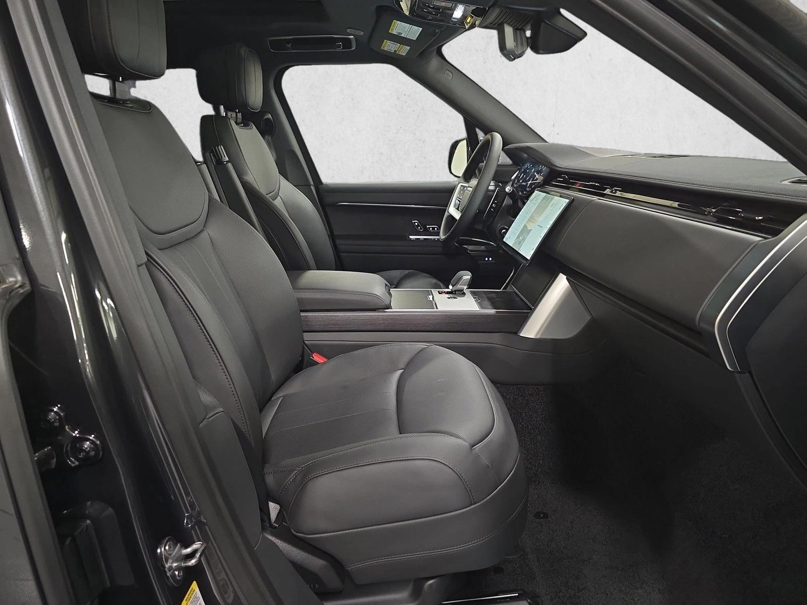 2026 Land Rover Range Rover SE - Photo 10