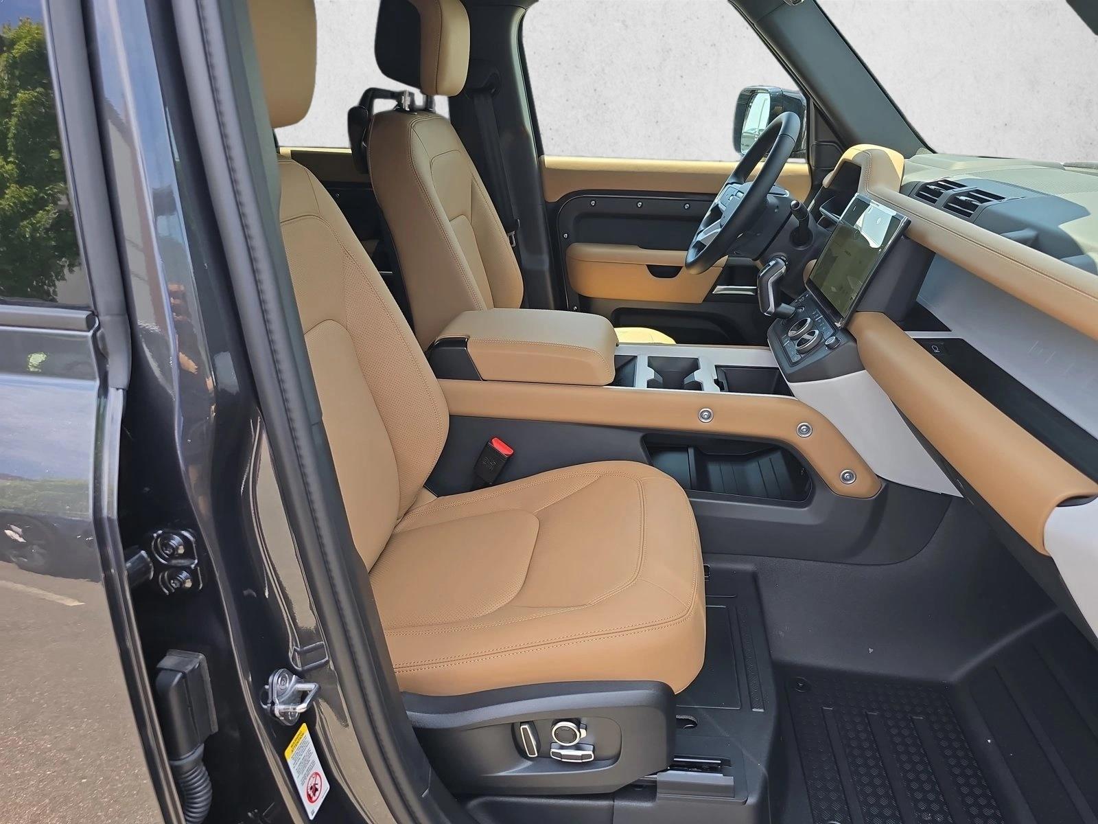 2026 Land Rover Defender X-Dynamic SE - Photo 10
