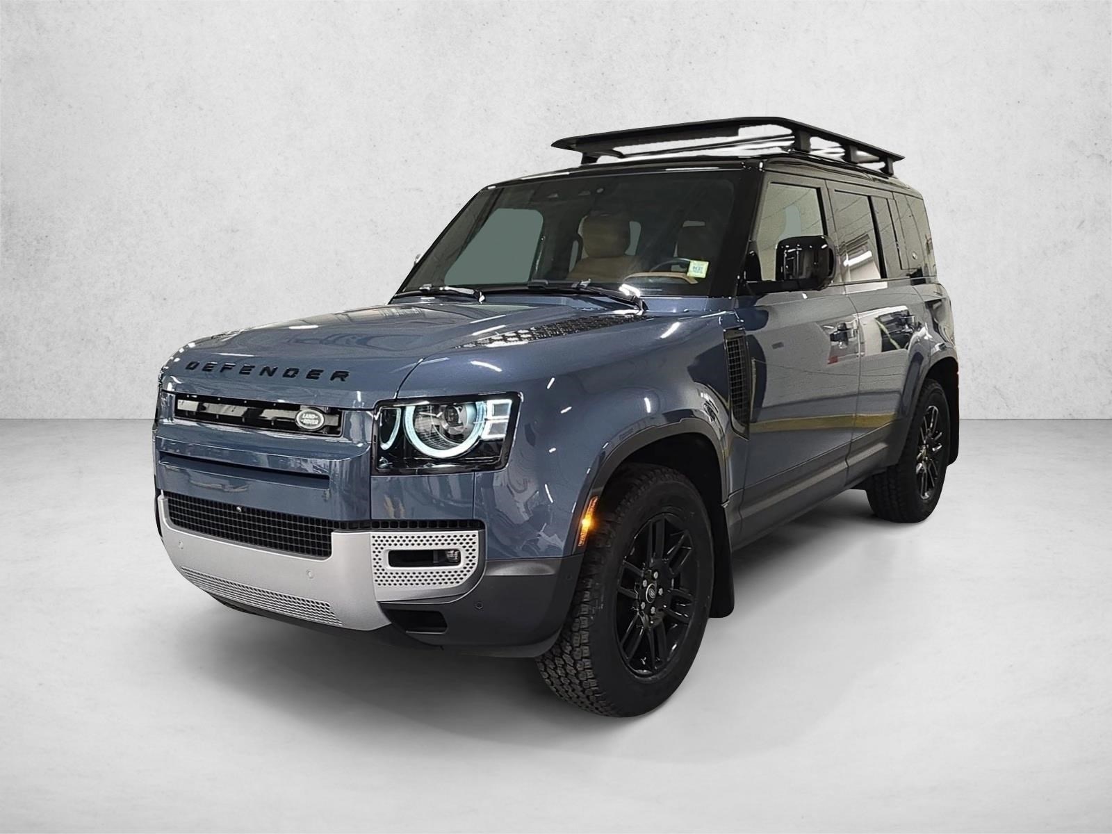 2023 Land Rover Defender SE