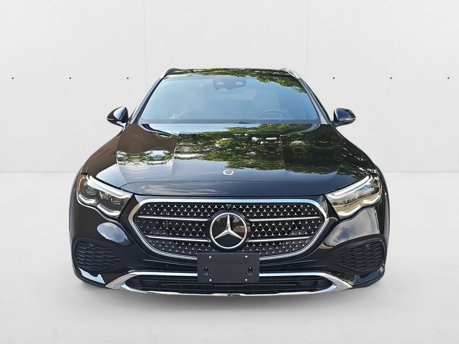 2024 Mercedes Benz E 450 4MATIC All-Terrain photo 2