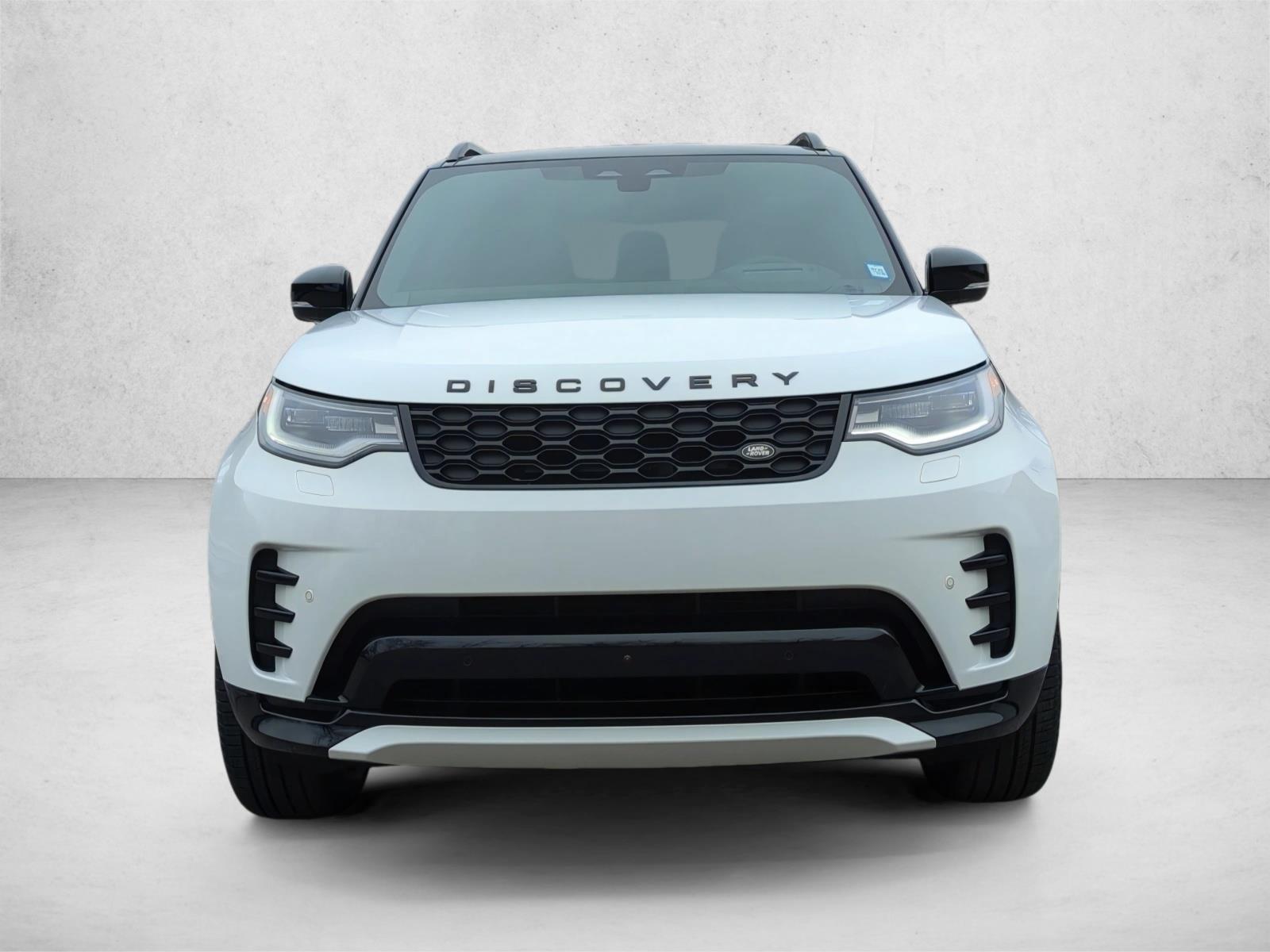 2024 Land Rover Discovery SE photo 3