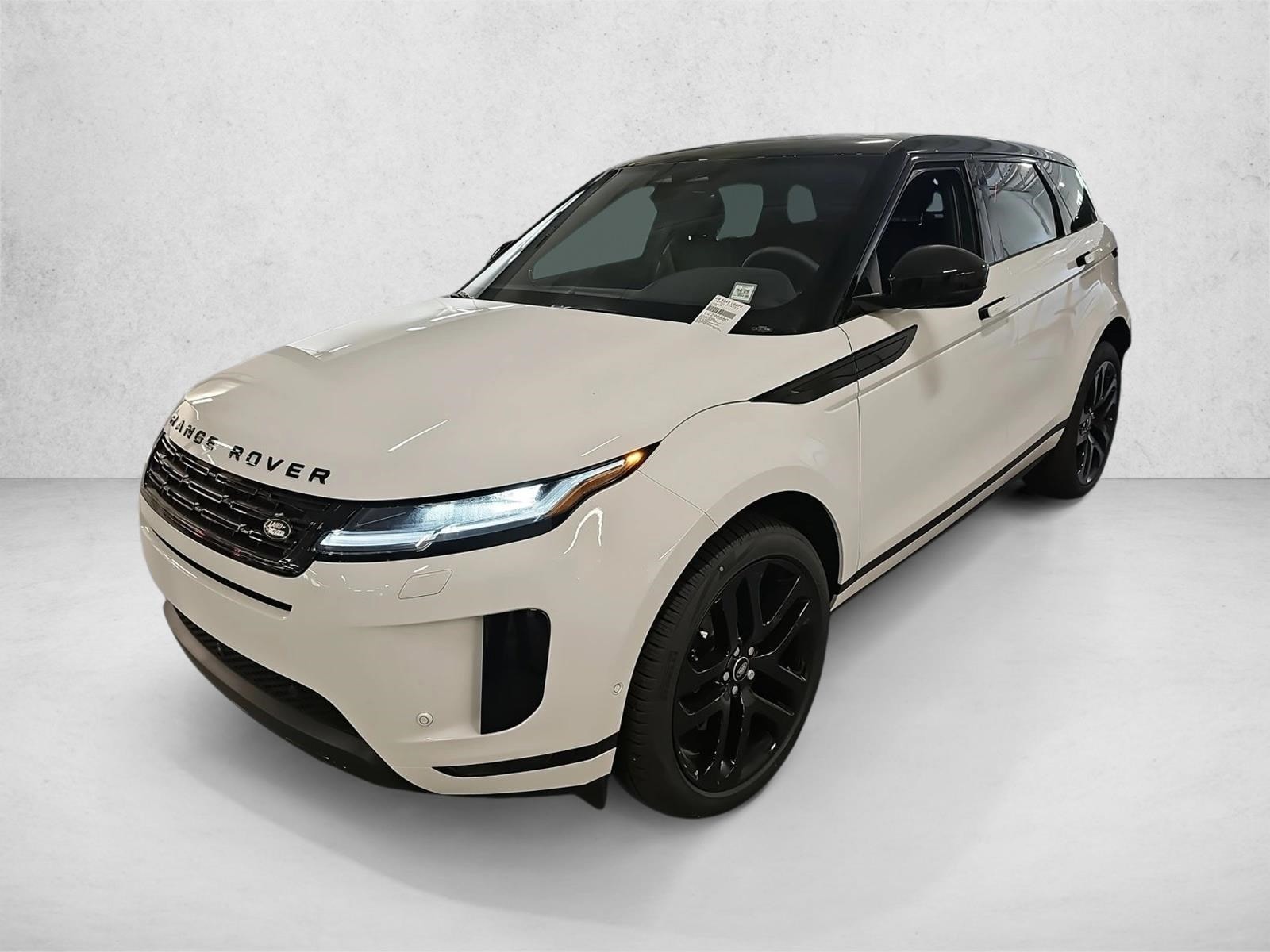 2026 Land Rover Range Rover Evoque S's photo