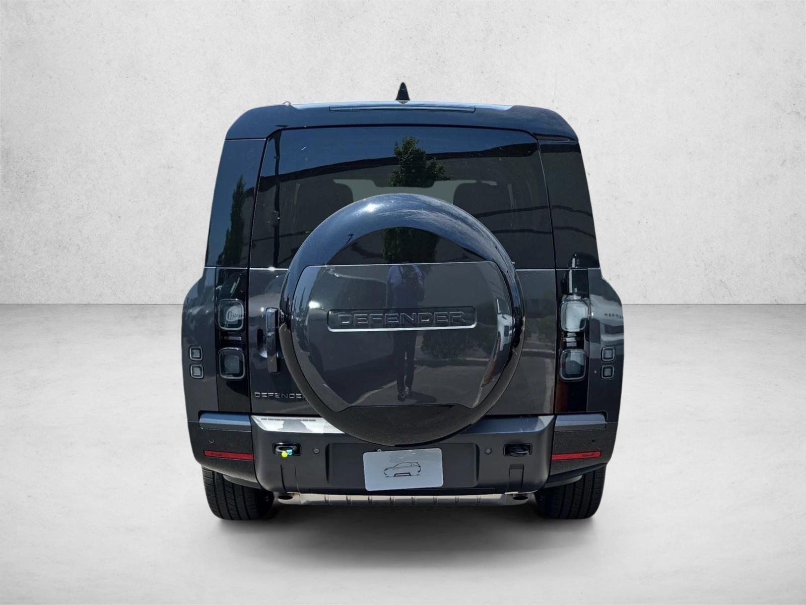2026 Land Rover Defender X-Dynamic SE - Photo 6
